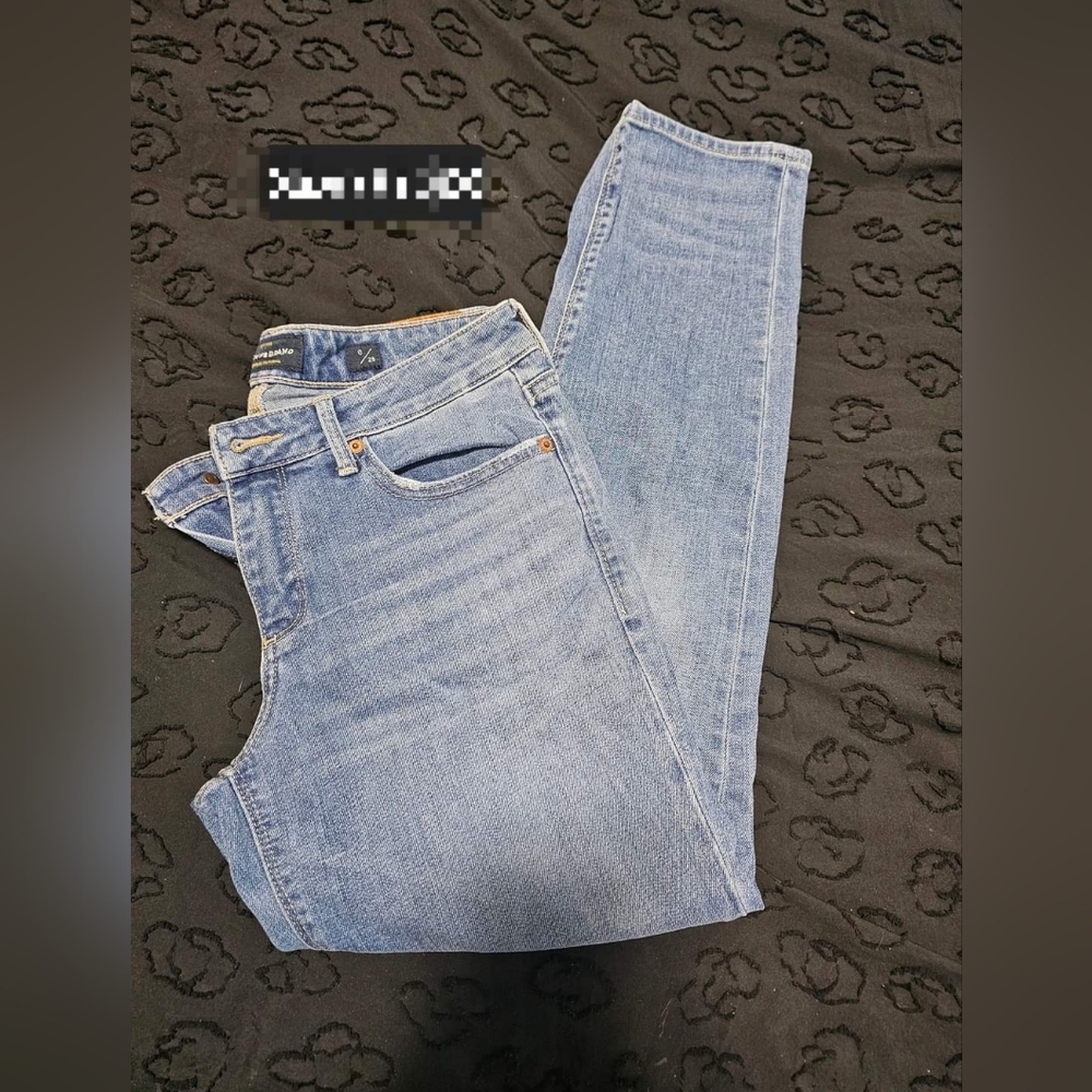 Lucky Jeans